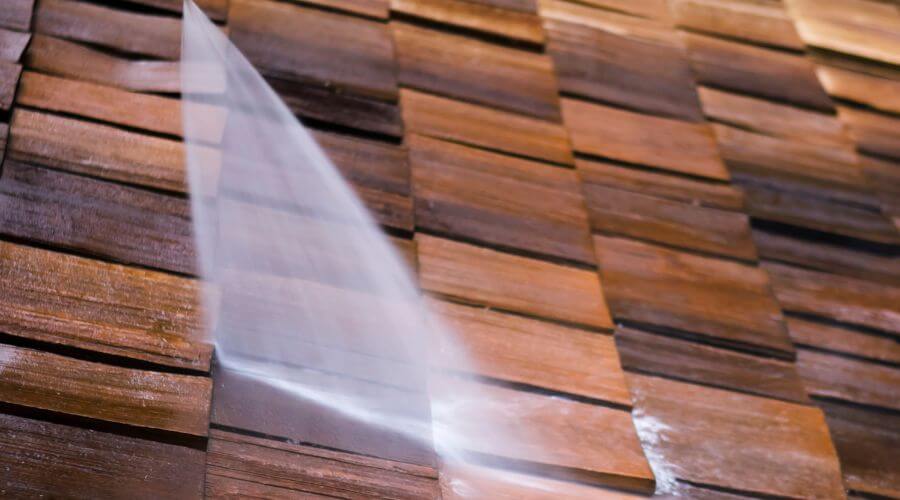 Professional gutter cleaning in Smithdale, MS